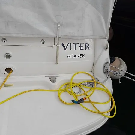 Yacht 니스